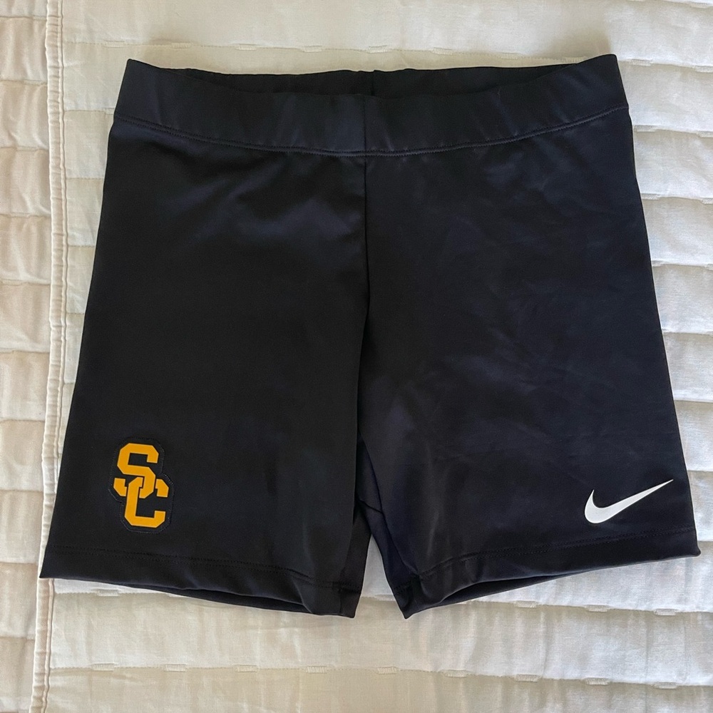 NWT NIKE Volleyball/ biker spandex shorts with South Carolina logo. Women’s M